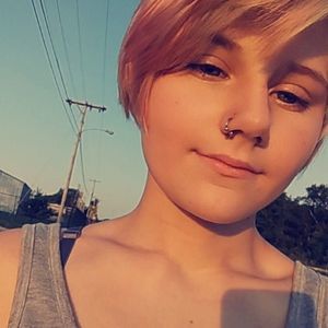 Meet your Posher, Cassie
